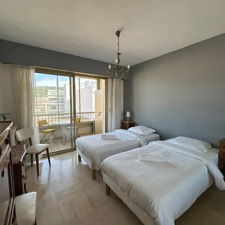 A017-charmant 2 Pieces A 200m De La Croisette * Κάννες