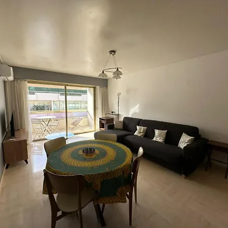 Διαμέρισμα A017-charmant 2 Pieces A 200m De La Croisette *